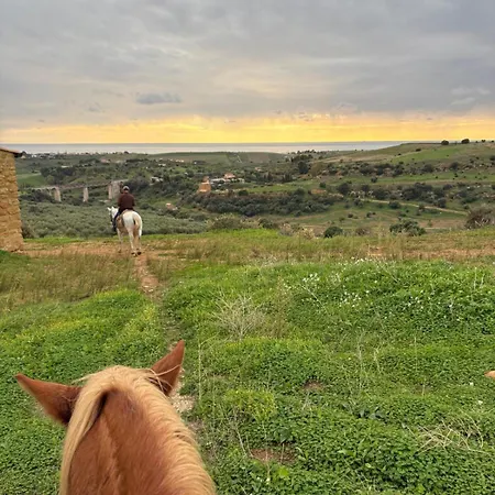 Corte Atenea Experience & Agrigento
